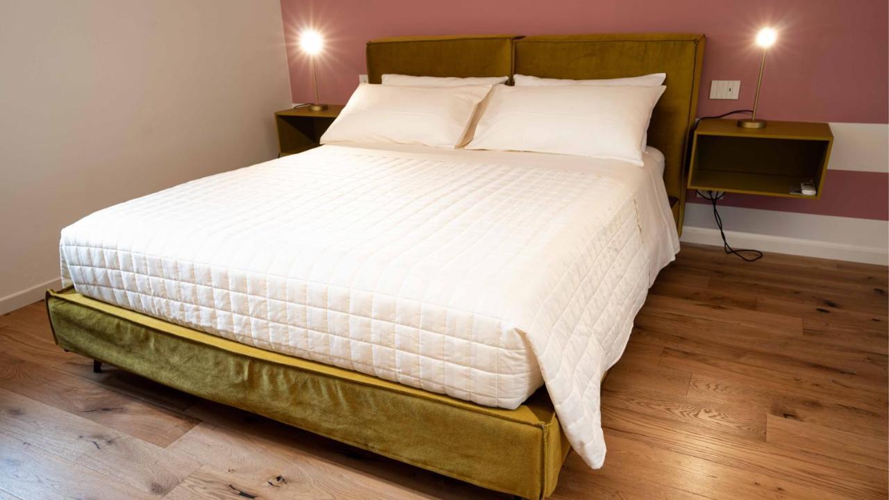 Residenza Vesentini Bed & Breakfast Pastrengo Luaran gambar