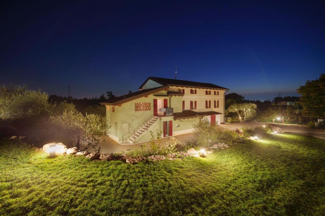 Residenza Vesentini Bed & Breakfast Pastrengo Luaran gambar