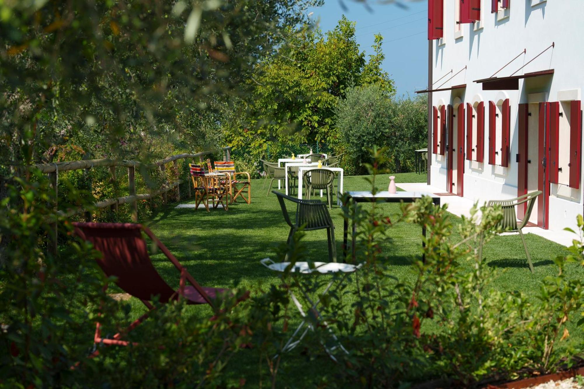 Residenza Vesentini Bed & Breakfast Pastrengo Luaran gambar