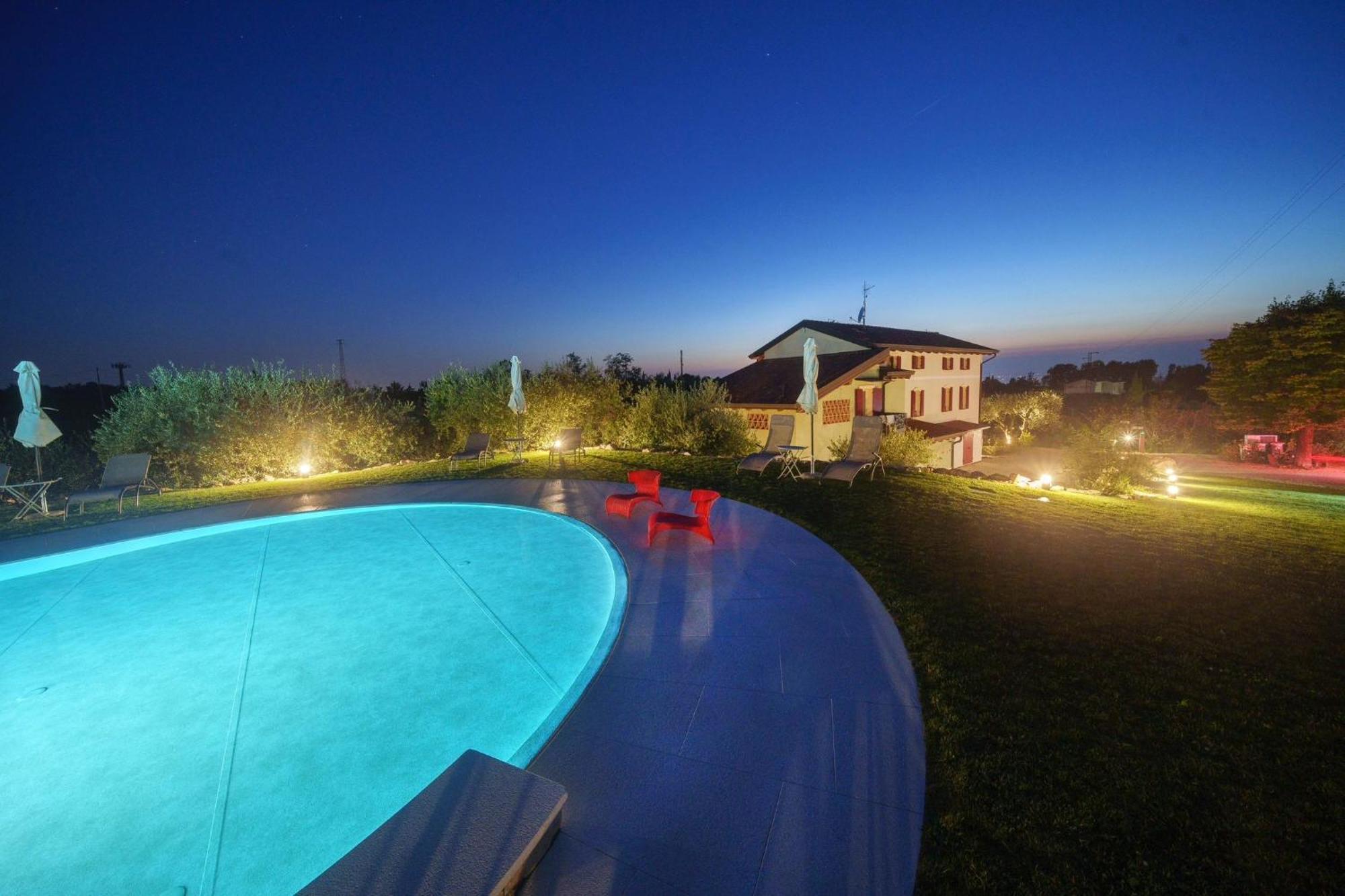 Residenza Vesentini Bed & Breakfast Pastrengo Luaran gambar
