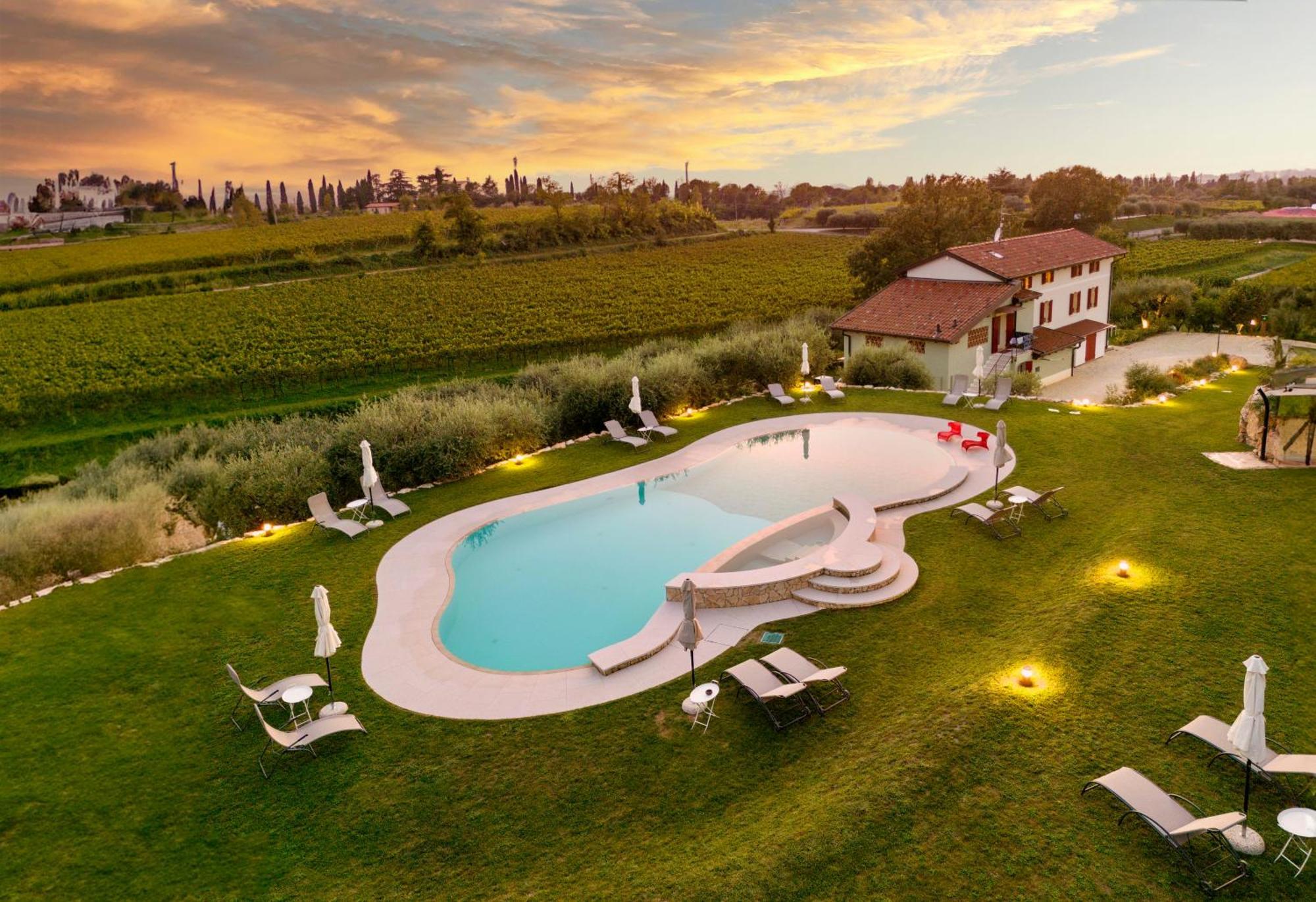 Residenza Vesentini Bed & Breakfast Pastrengo Luaran gambar